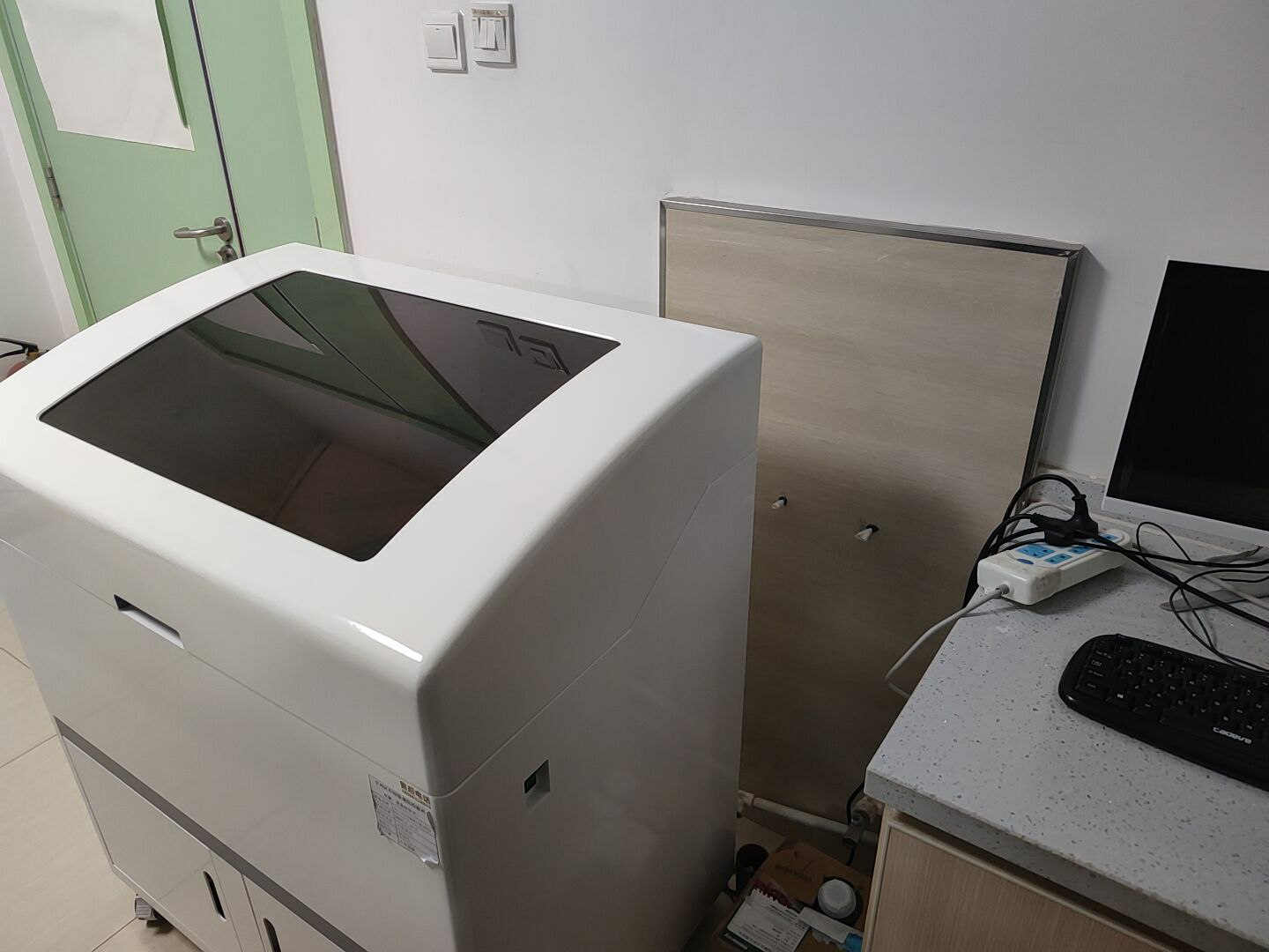 8.16号GK-2全自动香蕉视频污污下载在甘肃甘州区妇幼保健院成功装机啦！